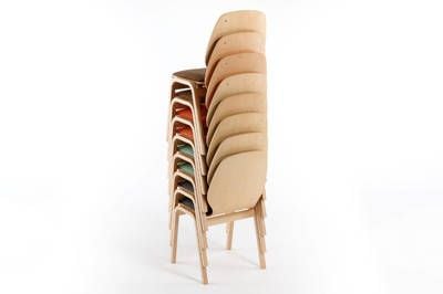 Holzschalenstühle mit hochwertigem Polster